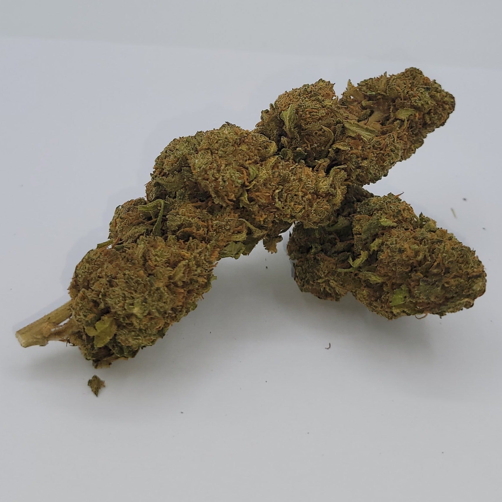 LA STRAWBERRY CBD indoor